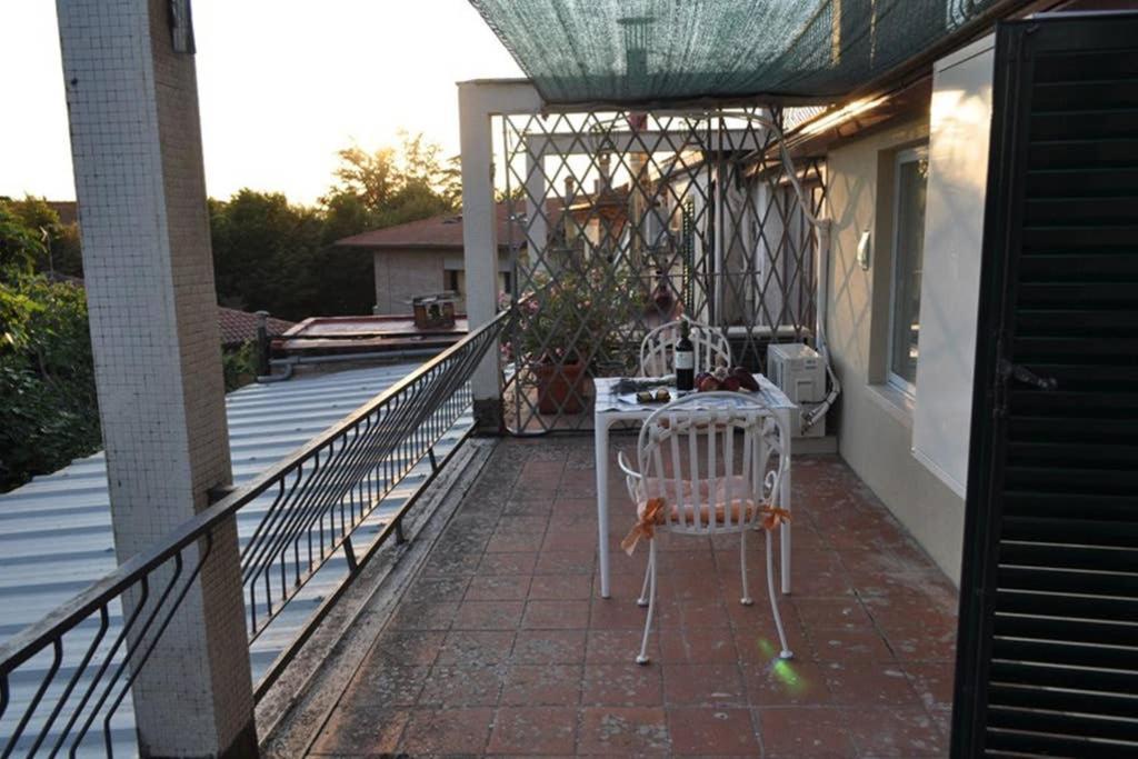 La Boutique Apartment Bettolle Bagian luar foto