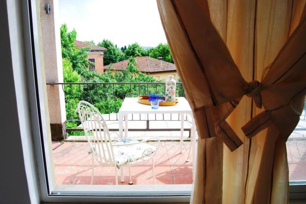 La Boutique Apartment Bettolle Bagian luar foto