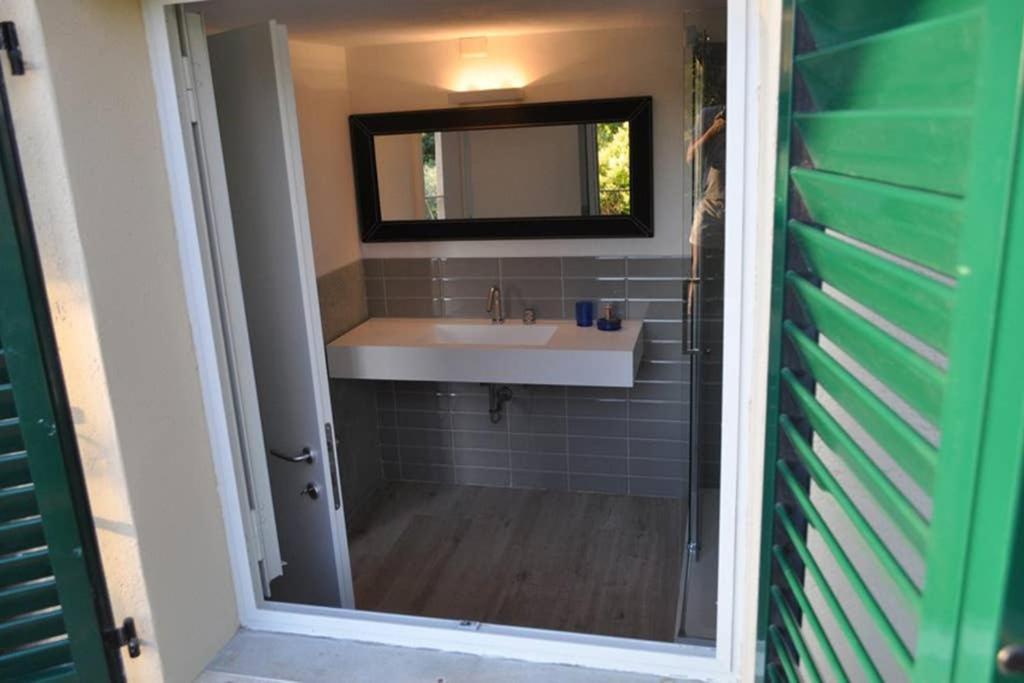 La Boutique Apartment Bettolle Bagian luar foto